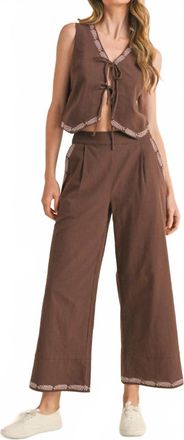 Merci Boho Blossom Set In Mocha