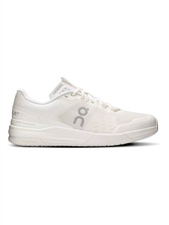 On Mens Roger Advantage Pro Shoes In White/white