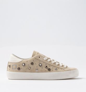 D.A.T.E. hill low studs beige