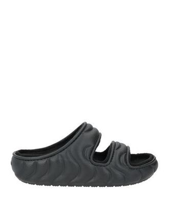 Crocs FOOTWEAR - Sandals sur YOOX.COM