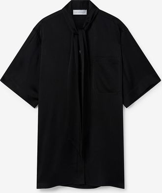 Stella McCartney Weites Satin-Minikleid mit Krawattenkragen