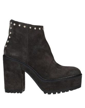 Janet Sport SCHUHE - Stiefeletten auf YOOX.COM