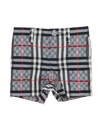Burberry BOTTOMWEAR - Shorts & Bermuda Shorts on YOOX.COM