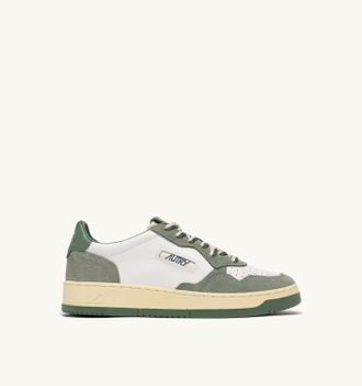 Autry SNEAKERS MEDALIST LOW IN SUEDE E PELLE MILITARY E SEA SPAY