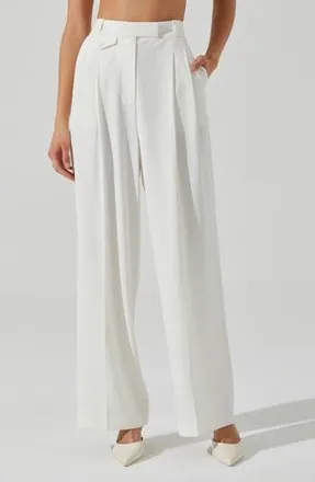 ASTR the Label Bryony High Waist Wide Leg Pants in Off White at Nordstrom Rack, Size Medium