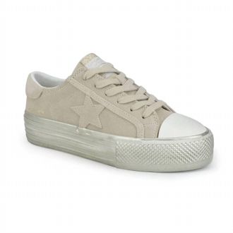 Vintage Havana Womens Amaze 17 Sneaker In Stone