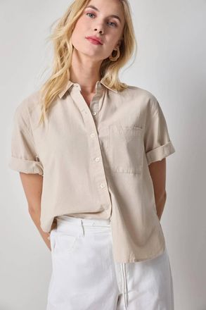 Lilla P Linen Blend Boyfriend Button Down Shirt In Bamboo