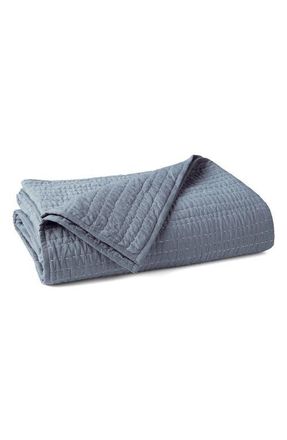 Coyuchi Channel Hand Stitched Organic Cotton Comforter in Indigo Chambray at Nordstrom, Size King