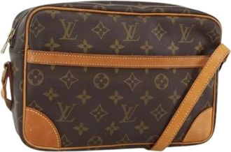Louis Vuitton Pre-owned Cross Body Bags, female, Brown, Size: ONE SIZE Pre-owned Monogram Canvas Shoulder Bag
