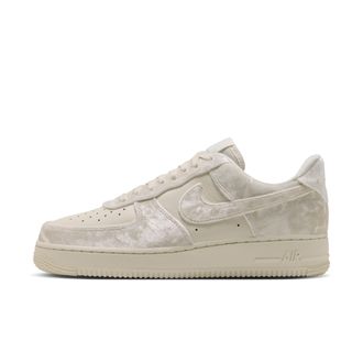 Nike Womens Air Force 1 0 SE Velvet Shoes in Brown | IX5100-100