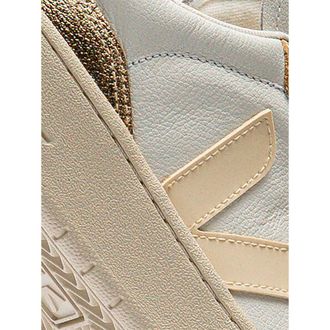 Veja V-10 Sneakers - White