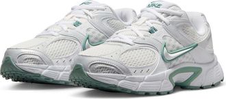 Nike V5 RNR Sneaker in Summit White/Grey/Cannon at Nordstrom Rack, Size 12