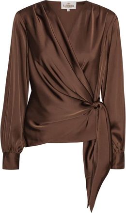 Karmamia Elegante Bruine Blouse met Asymmetrische Snit - Dames - Blouses - Bruin - S - Satijn - Overhemden