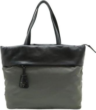 Prada Pre-owned Tote Bags, female, Black, Size: ONE SIZE Pre-owned Nylon Tote Bag