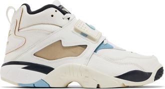 Nike Mens Air Diamond Turf Must Be the Money