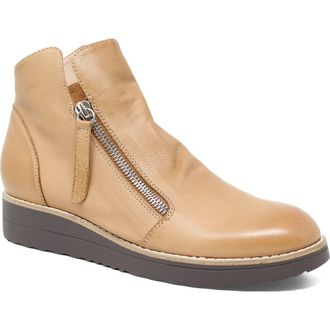 Django & Juliette Ohmy Double Zip Boot in Dark Tan/Chocolate Sole at Nordstrom, Size 40