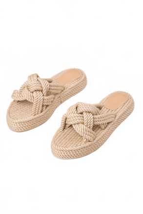 Dirty Laundry Womens Knotty Rope Sandal In Beige