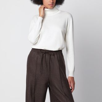 Brunello Cucinelli White cashmere turtleneck sweater