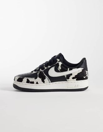 Nike Air Force 1 07 - Sneakers nere con stampa pezzata-Nero