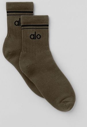 Alo | Half-Crew Throwback Socks in Olive Tree/Black Green, Size: Medium