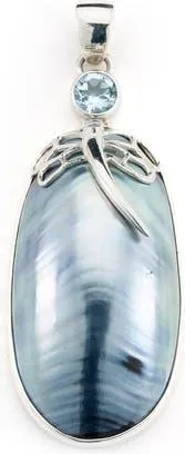 Samuel B. Oval Shell Pendant in Blue at Nordstrom Rack