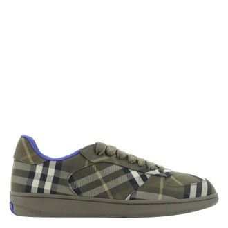 Burberry Check Pattern Lace-Up Sneakers, Brand Size 40 ( US Size 7 )
