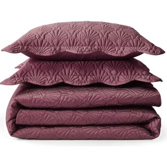 Ted Baker Deco Shells Quilt & Shams Set in Berry Red at Nordstrom, Size Queen