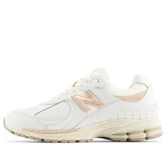 New Balance 2002R Vachetta Leather M2002RVF