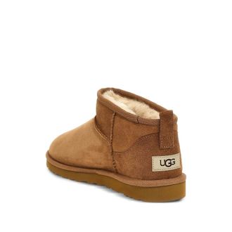 UGG Classic Boots - Brown