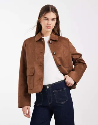 Vero Moda Giacca corta in morbido camoscio sintetico elasticizzato color cognac-Rosso