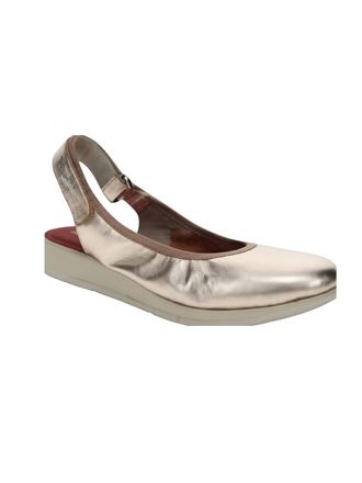 Saydo Womens Freesia Slip-On Shoes In Champagne