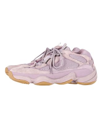 Yeezy by Kanye West Adidas x Yeezy 500 Soft Vision sneakers in pastelpaars su&egrave;de