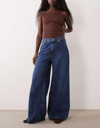 Arket Cedar - Jeans ampi a vita alta lavaggio blu medio