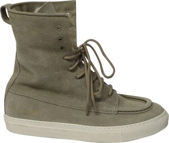 Common Projects Tournament Shearling Hoogtop Sneakers in Grijs Su&egrave;de