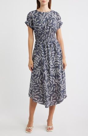 Maggy London Leaf Print Smock Waist Midi Dress in Grey/Ivory at Nordstrom, Size 16
