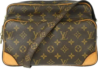 Louis Vuitton Nil Messenger Monogram Canvas Brown Canvas Handbag (Pre-Owned)