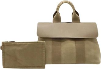 Herm&egrave;s Pre-owned Handbags, female, Beige, Size: ONE SIZE Pre-owned Valparaiso PM Toilchevron Handbag