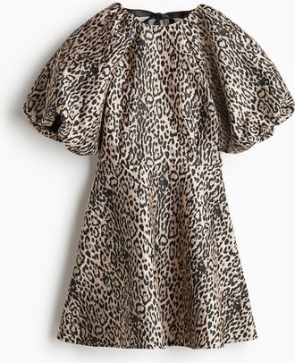 H&M Jacquardkleid mit Bindebändern im Rücken - Beige