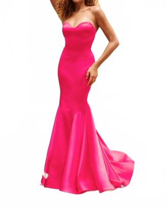 Faviana Mermaid Prom Dress In Lipstick