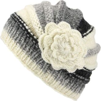 Loud Elephant Ladies Chunky Wool Knit Shell Shaped Beanie Hat with Side Flower - Off White
