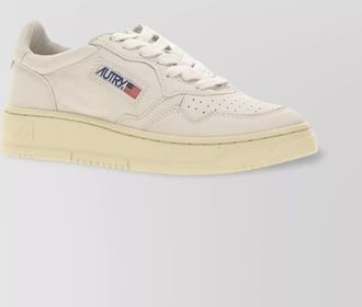 Autry low top sneakers goat/goat whit