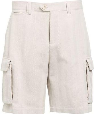 Brunello Cucinelli HOSEN & R&Ouml;CKE - Shorts & Bermudashorts auf YOOX.COM