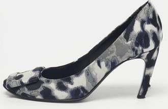 Roger Vivier Grey/navy Blue Canvas Belle Vivier Trompette Pumps