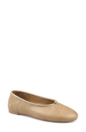 Artisan by Zigi Perch Flat in Natural Leather at Nordstrom, Size 10