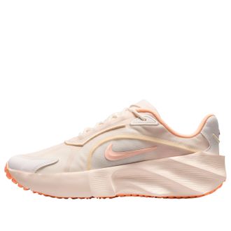Nike (WMNS) Nike Aura Edge Chalk Ice Peach Orange Pulse HQ7025-104