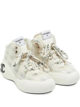 Chanel tweed high-top sneakers - Neutrals