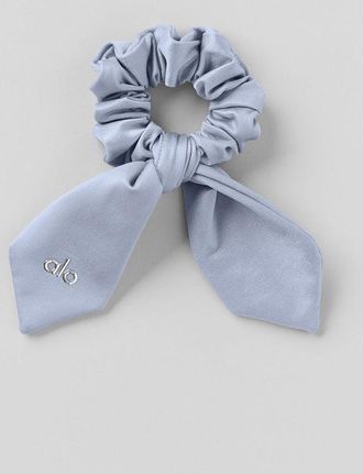Alo | Airlift Rhythm Scrunchie in Winter Frost Blue