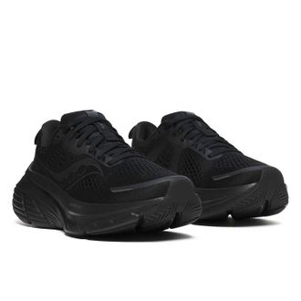 Saucony Womens Trainer Guide 18 Shoe In Triple Black