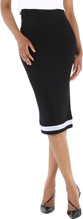 スカート BURBERRY Quilted nylon skirt Beige 8081126 Burberry Quilted Nylon Skirt from $678.00 - on Stylight