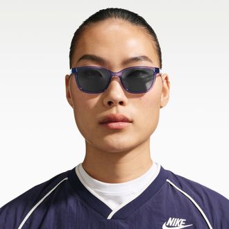 Nike Womens Flash Polarized Sunglasses in Purple | IQ7241X-588